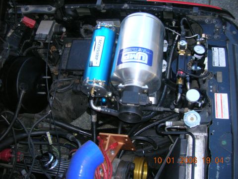 1996 Ford Bronco - Custom engine modifications are visible in this engine bay, including an Accusump and UMP air intake.