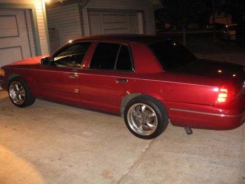 2003 Ford Crown Victoria - Night, driverside2
