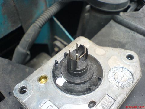1994 Ford Thunderbird - Clean MAF sensor