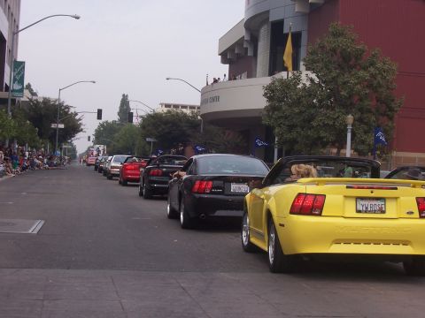 2002 Ford Mustang “02 Zinc Yellow GT”