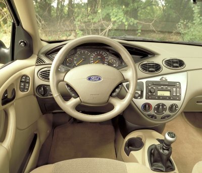 2002 Ford Focus photo