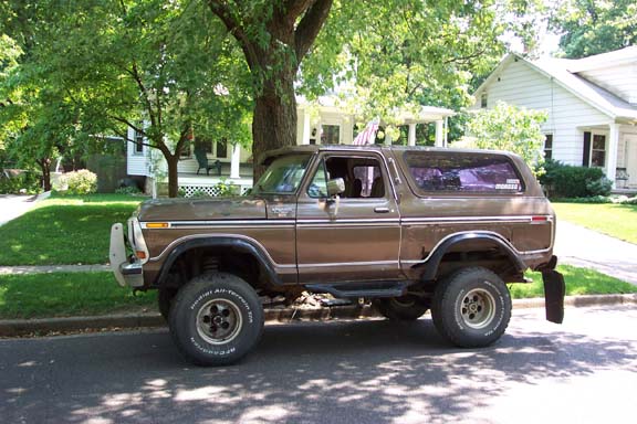 1979 Ford Bronco “airborn4x4”