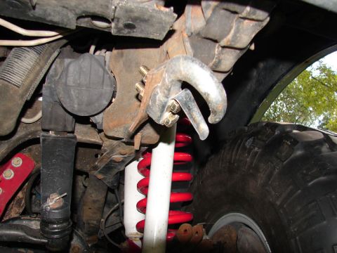 1996 Ford Bronco - bent front mount