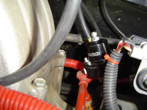1989 Ford Bronco - Accufab adjustable fuel pressure regulator