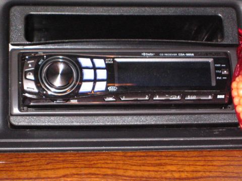 2003 Ford Crown Victoria - Aftermarket car stereo with CD receiver CDA-9855 and MP3 WMA capabilities.