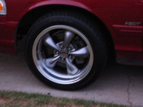 2003 Ford Crown Victoria photo