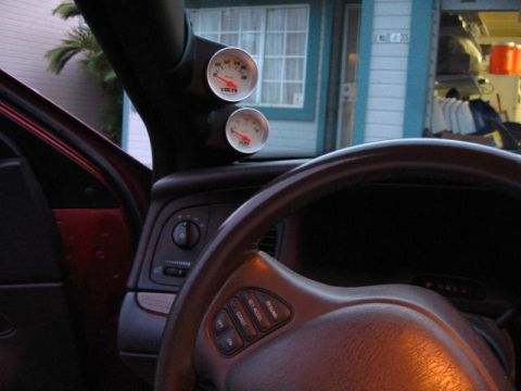 2003 Ford Crown Victoria photo