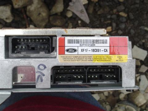 1994 Ford Taurus photo