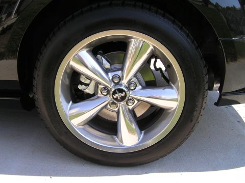 2007 Ford Mustang - 18" Polished Aluminum Wheels (wish they were chrome, but Ford didn't offer chrome as a factory option)