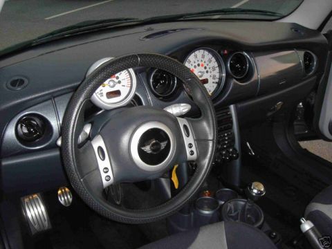 2003 MINI Cooper photo