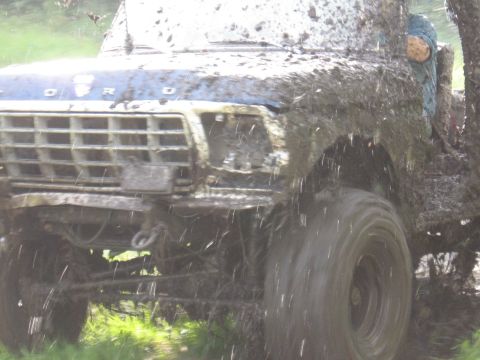 1979 Ford Bronco - This 1979 Ford Bronco is covered in mud, likely from off-roading.