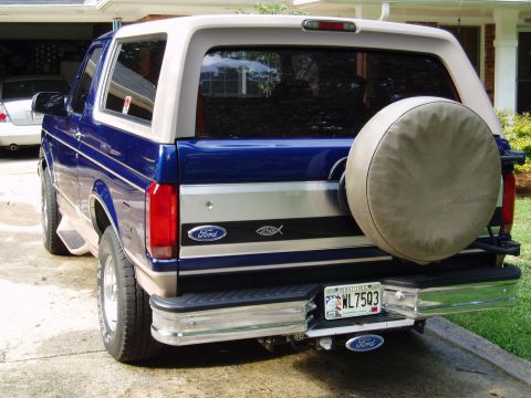 1996 Ford Bronco photo