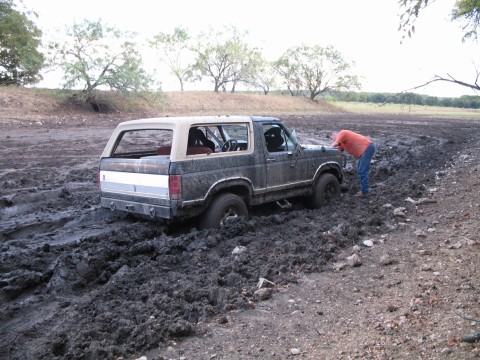 1986 Ford Bronco - Wanting to try out my new 8274 winch