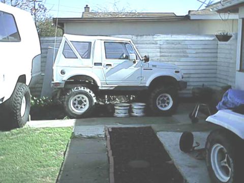 1987 Suzuki Samurai “Sammy”