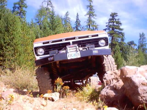 1976 Ford F-100 - This 1976 Ford F-100 is navigating a rocky off-road course.