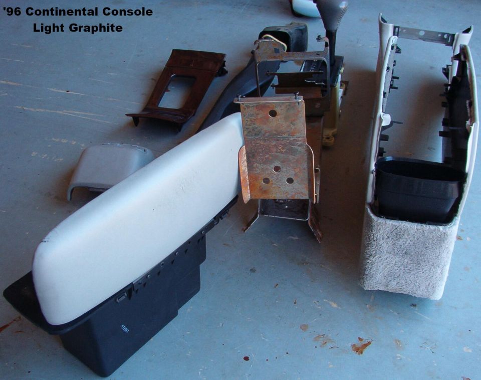 '96 Continental Console

Disassembled & cleaned
Light Graphite
F60B-54044-D 34BDZUA8
CNSL FN74 ZUB GRAPHITE
206 0768
Prince Corp., Holland, MI 07-2-96