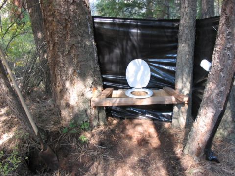 1995 Ford Bronco - Compfy camp toilet