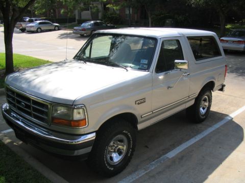 1996 Ford Bronco photo