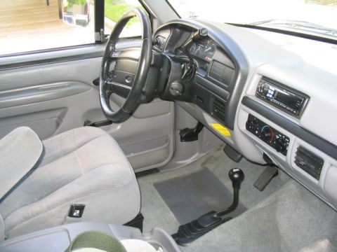 1996 Ford Bronco photo