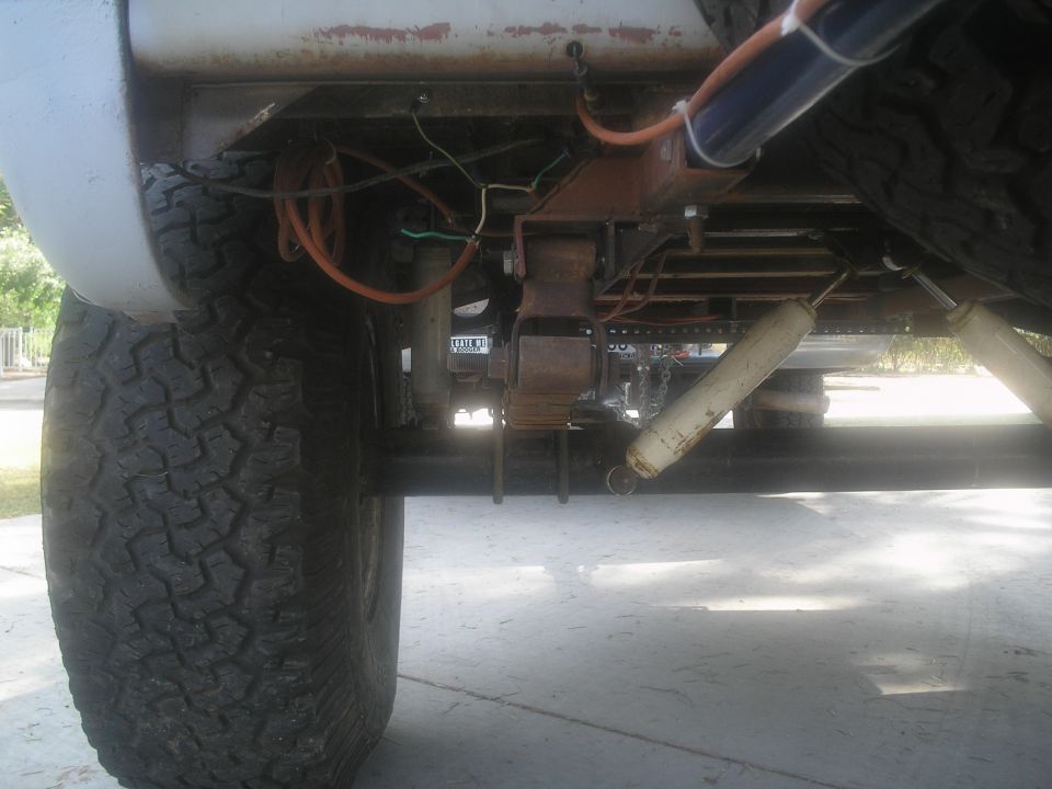 showing both sets of shocks I have now.