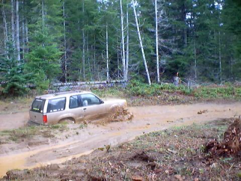 1976 Ford F-100 - Muddy section of trail.