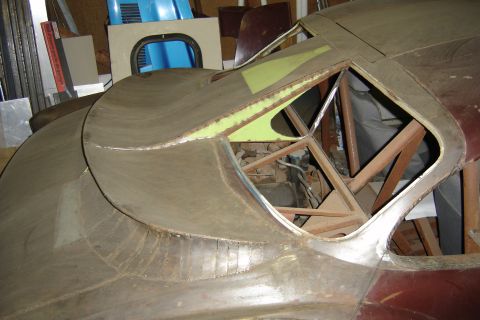 1994 Ford Probe - Another angle on Ghia's whaletail