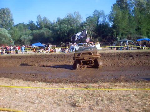 1976 Ford F-100 - A 1976 Ford F-100 navigates a muddy course at the Sheridan Mud Run in 2003.