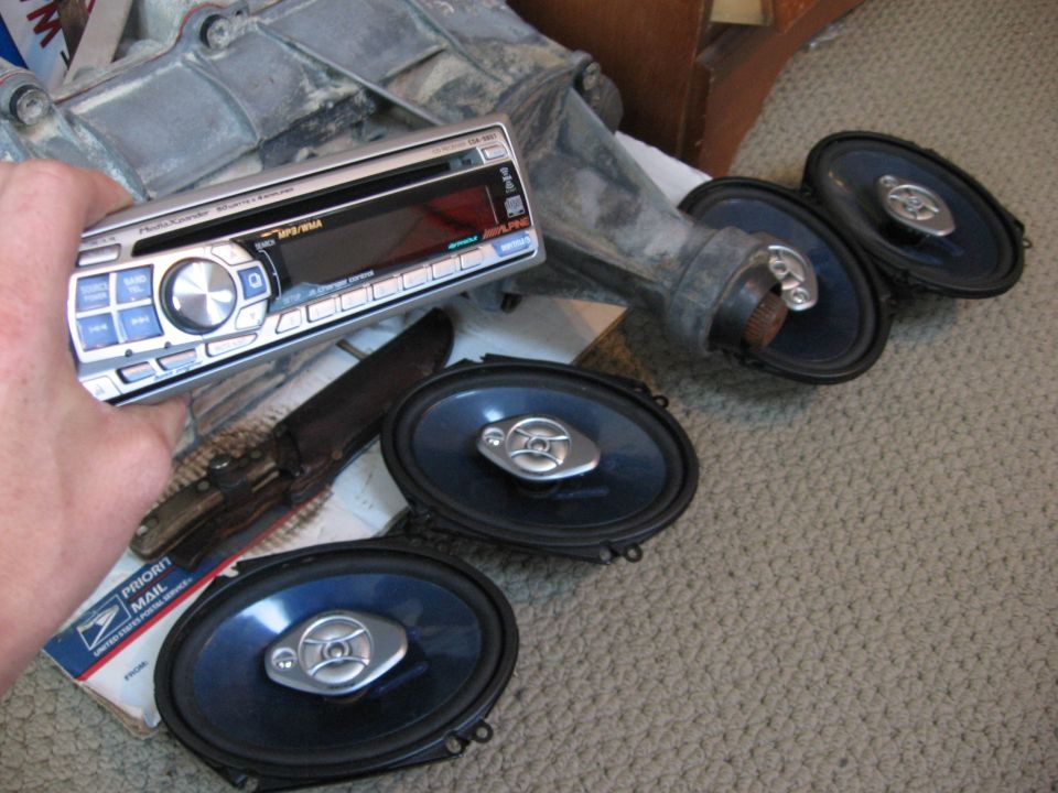 Alpine CD player and pioneer 6x8s