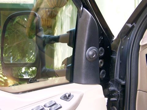 2000 Ford Excursion - Selenium Loudspeakers Tweeters in the doors