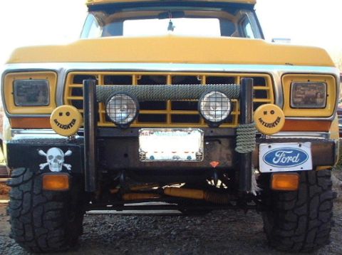 1978 Ford Bronco - Front view of a 1978 Ford Bronco with a custom bumper and auxiliary lights.