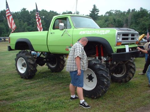 1978 Ford Bronco - Just to give you an idea of the height, my brother is 6'3" standing next to this monster.