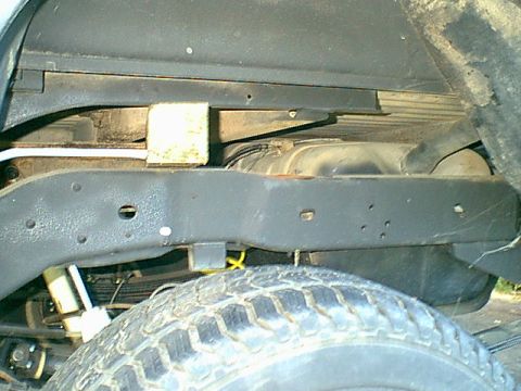 1983 Ford Bronco - After all the bolts were out and the shells split apart. I started to jack the body up. (Look for wires, connectors and other things that m…