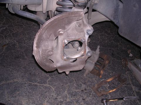 2003 Ford Crown Victoria - Mounting Plate