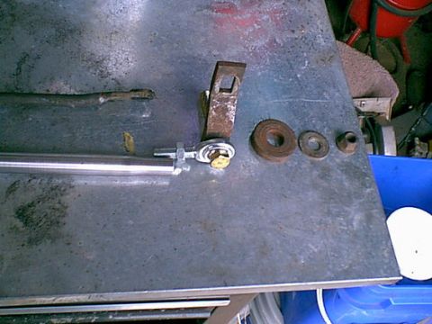 1983 Ford Bronco - Here is a closeup of how it was going to connect the equlizer. bar