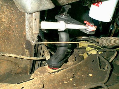 1983 Ford Bronco - Here is the connection to the throw out arm.