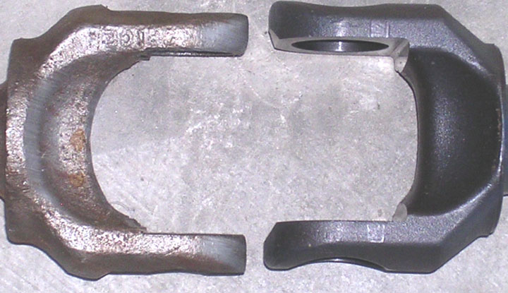what are ctms without warn shafts.  this shot is how the warns are machined for full circle clips instead of c-clips.  Hopefully I wont be losing any caps now.