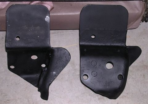 1994 Ford Bronco - stock radius arm bracket for 79 ford, laid back approx 20 degrees.