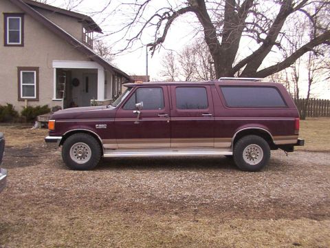 1988 Ford C-350 (Centurion Conversions) - This Ford F-250/F-350 Centurion conversion van appears to be from the late 1980s, not 1988.