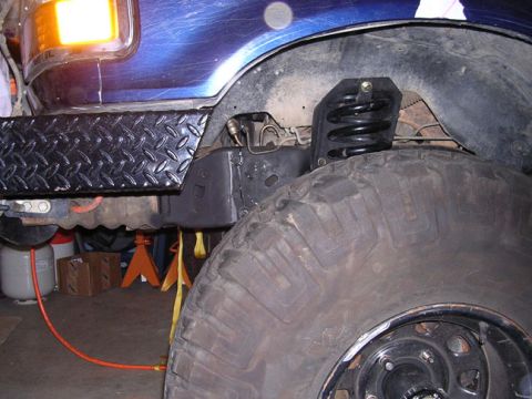 1994 Ford Bronco - bumper clearance on drivers side