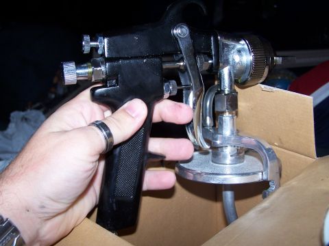1986 Ford Bronco - Close up of Spray gun
