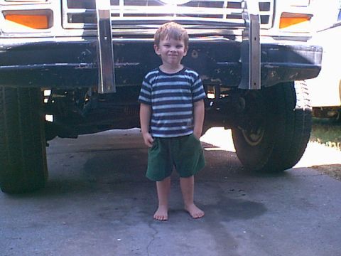 1983 Ford Bronco - here is another view of my helper and the front bumper.