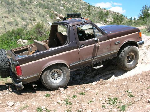 1989 Ford Bronco photo