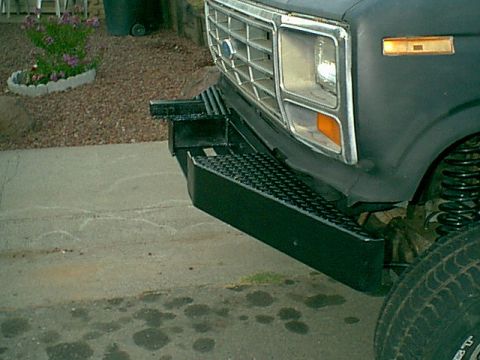 1983 Ford Bronco - Here is the drivers side all painted. this sure does improve the front end looks.