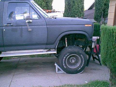 1983 Ford Bronco - Here is the pass side all trimed up and ready for the bumper.