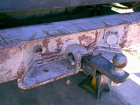 1983 Ford Bronco - Here is the hitch in the reciever. much higher than the undr the bumper model that was on there.