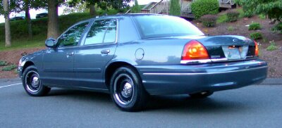 1998 Ford Crown Victoria photo