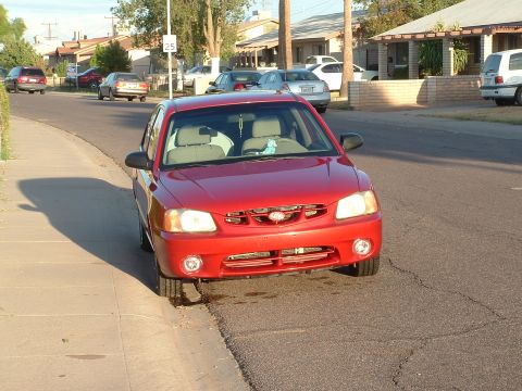 2000 Hyundai Accent