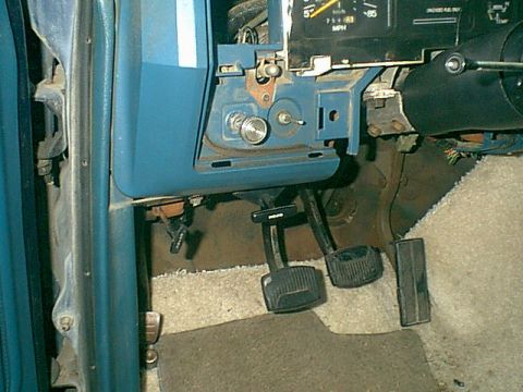1983 Ford Bronco - here it is installed and working fine