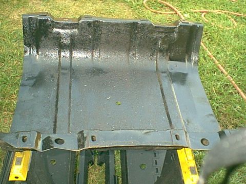 1983 Ford Bronco - i pounded out a few big dents and shot it with a fresh coat of paint. here is the skid pad.