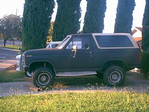 1983 Ford Bronco - now the drives side is done